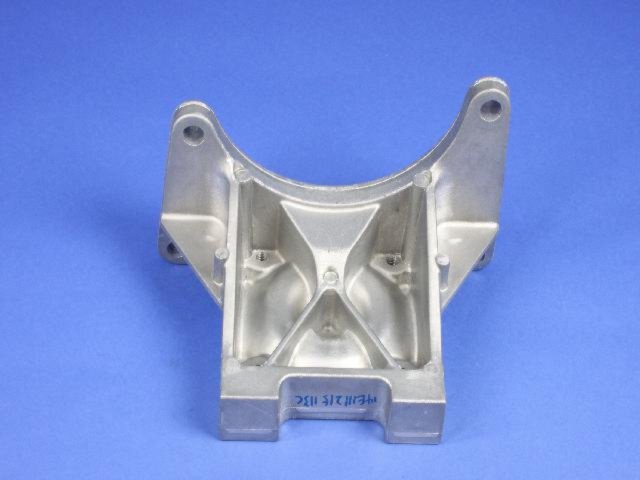 BRKT TRANSMISSION MOUNT