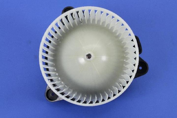 MOTOR BLOWER WITH WHEEL