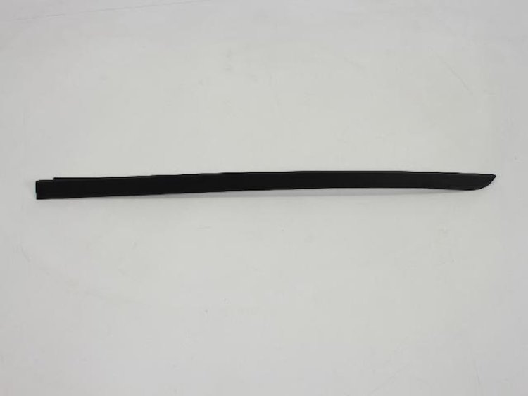MOLDING WINDSHIELD