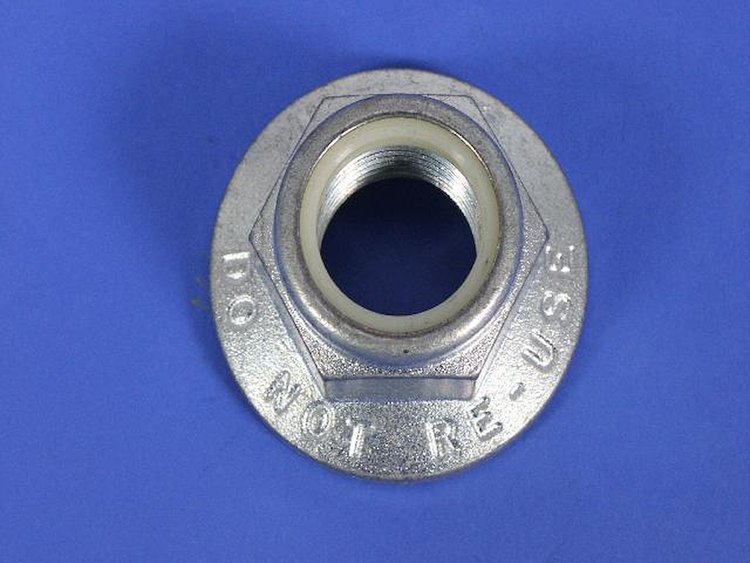 RETAINER AXLE HUB