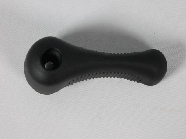 HANDLE RECLINER