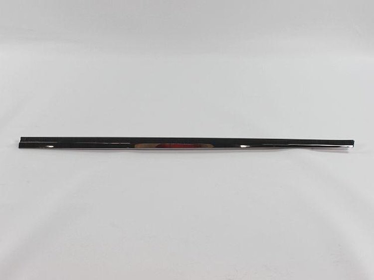 MOLDING SLIDING DOOR