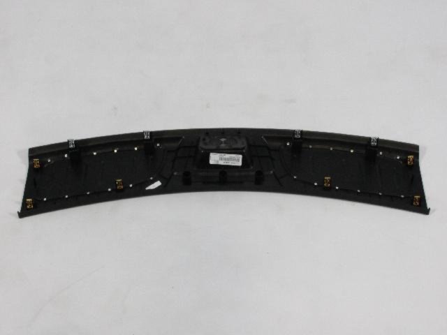SCUFF LIFTGATE