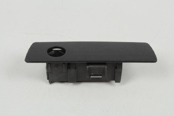 LATCH GLOVEBOX DOOR