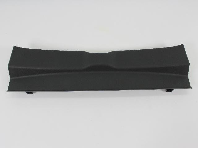 MOLDING SCUFF