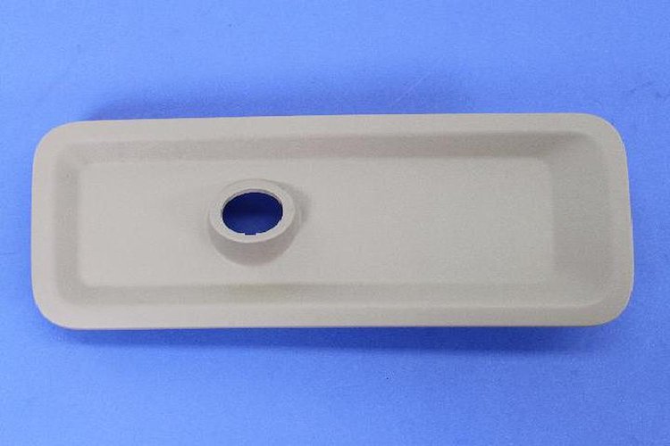 BEZEL POWER OUTLET