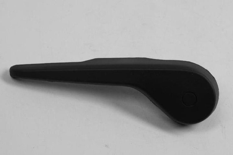 HANDLE RECLINER