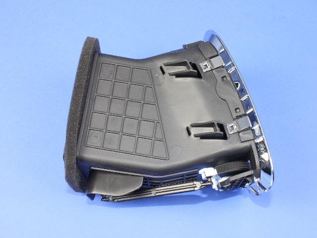 OUTLET A/C & HEATER