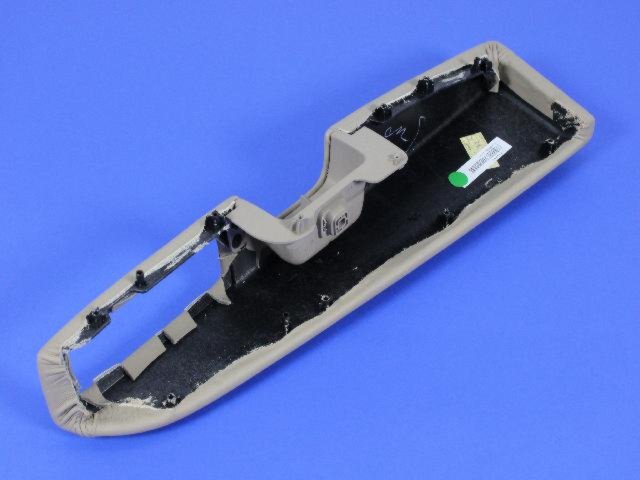 ARMREST FRONT DOOR TRIM