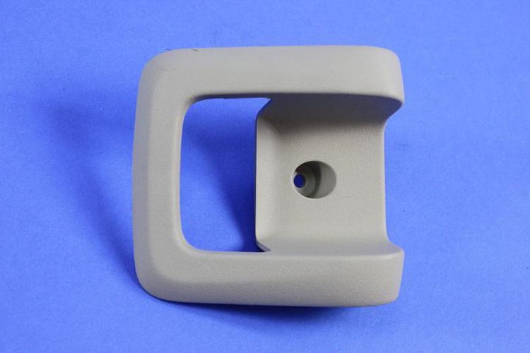 BEZEL SEAT BACK RELEASE