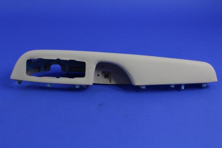 ARMREST FRONT DOOR TRIM