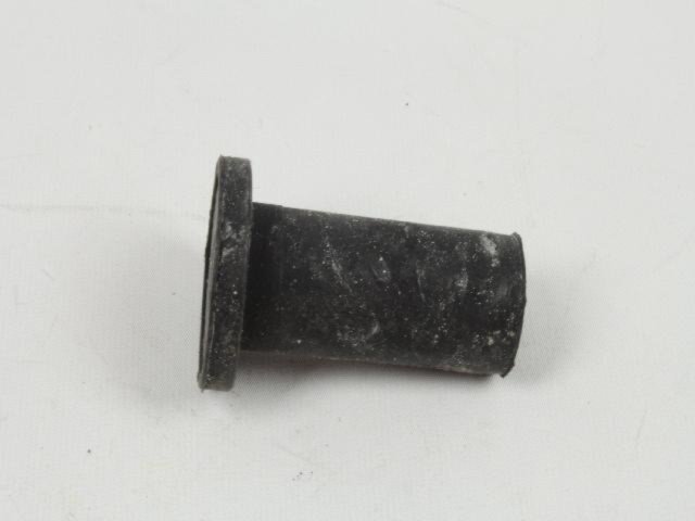 INSULATOR STEERING GEAR