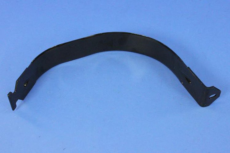 STRAP FUEL TANK