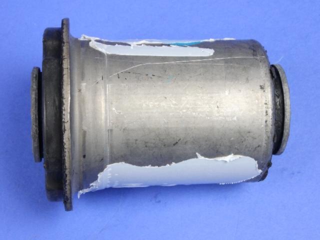 BUSHING CONTROL ARM