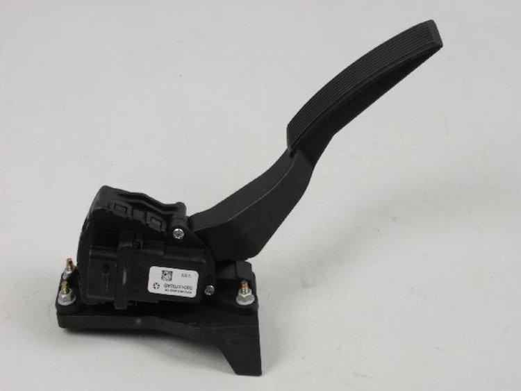 PEDAL ACCELERATOR