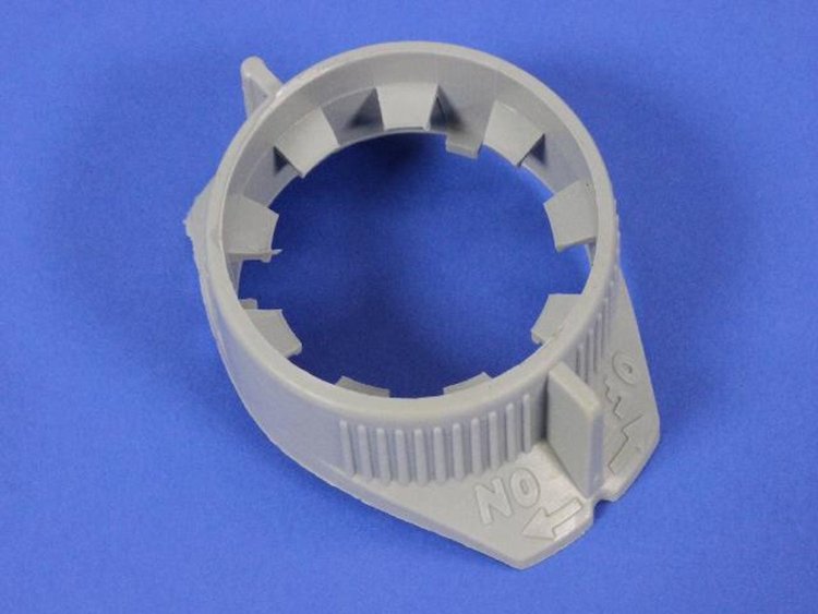 RETAINER HEADLAMP BULB