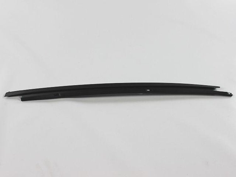 MOLDING WINDSHIELD