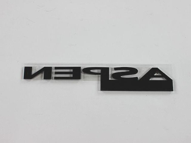 NAMEPLATE