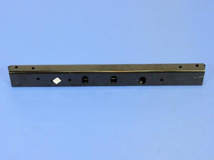 C/MEMBER REAR FLOOR