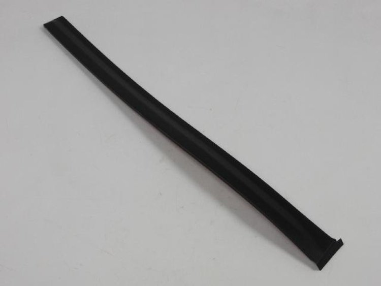 MOLDING ROOF