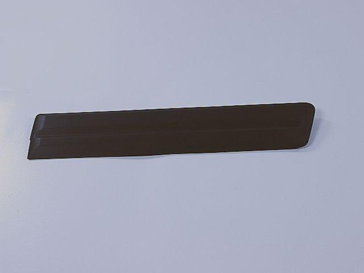 MOLDING REAR DOOR