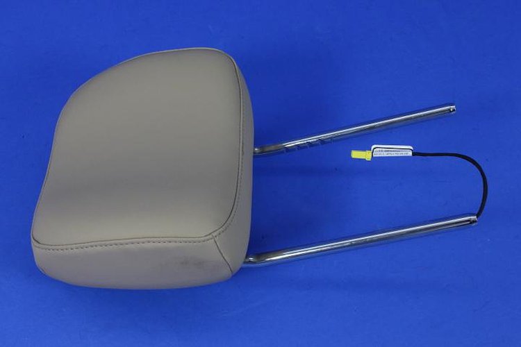 HEADREST ACTIVE RESTRAINT