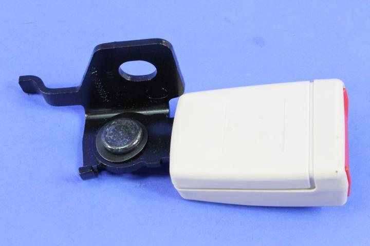 SEAT BELT BUCKLE ASSEMBLY