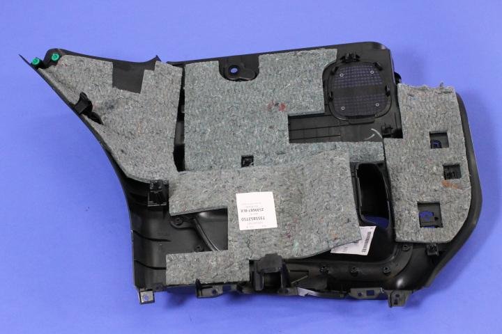 PANEL QUARTER TRIM