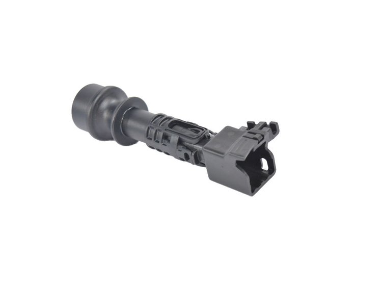 SLEEVE REVERSE LOCKOUT