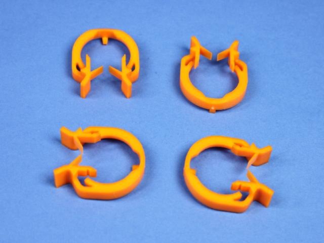 CLIP RETAINER