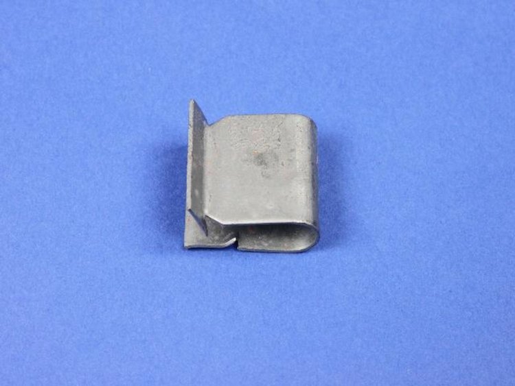 CLIP GRILLE