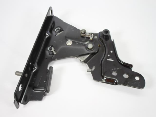 LATCH SEAT BACK