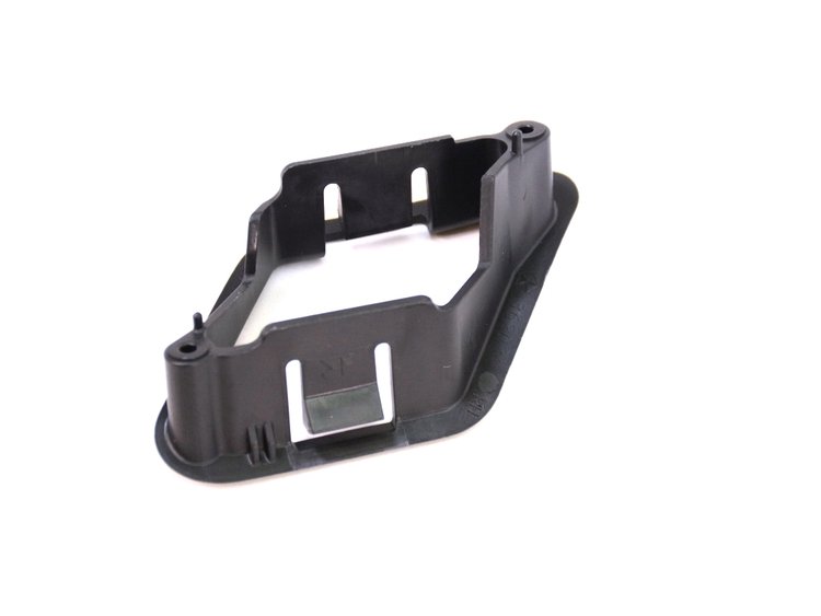 PLATE RETAINING