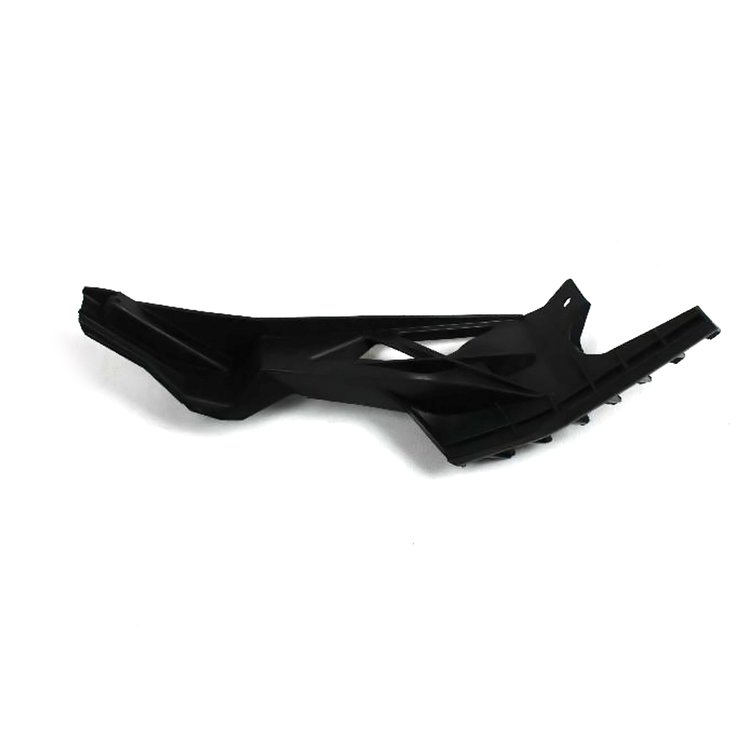 BRACKT FENDER FRT CARRIER