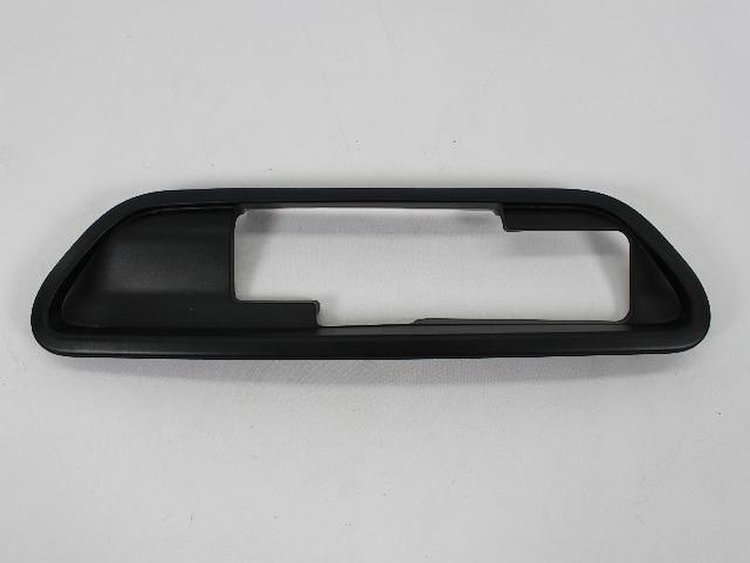 BEZEL HITCH