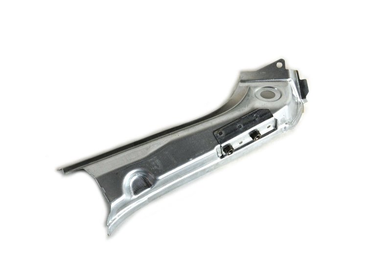 TROUGH LIFTGATE OPENING
