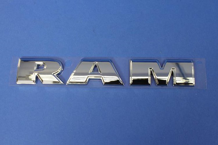 EMBLEM LIFTGATE
