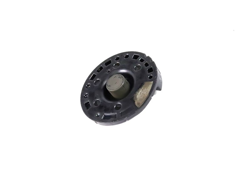 ISOLATOR SPRING