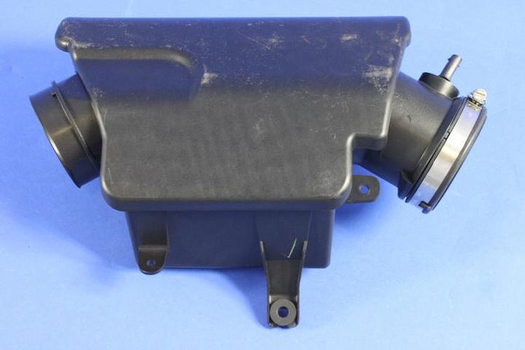 RESONATOR AIR CLEANER