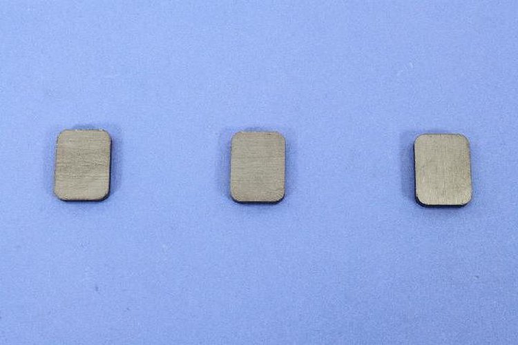 MAGNET TRANSMISSION