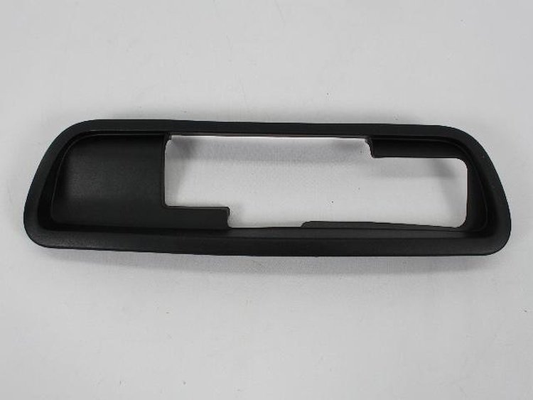 BEZEL HITCH