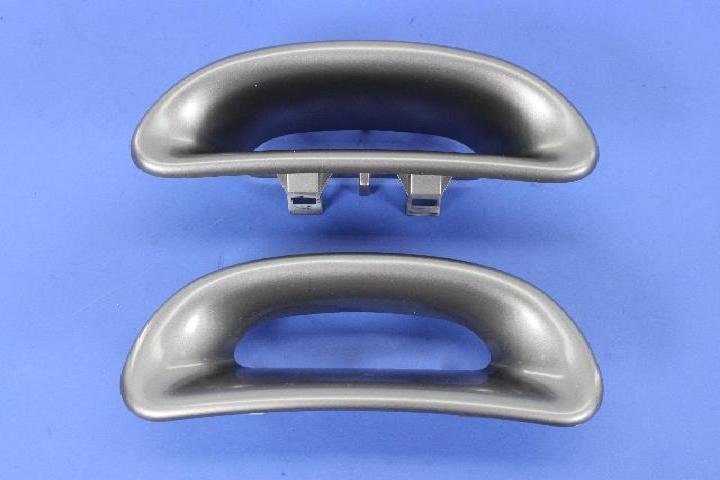 BEZEL SEAT BACK