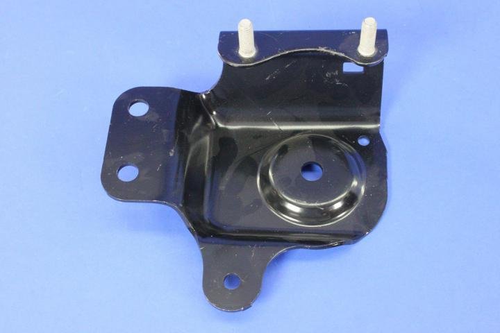 BRACKET TORQUE STRUT