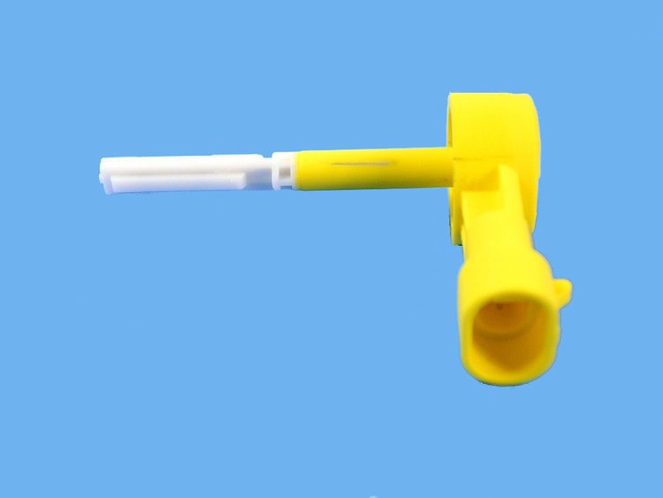 SWITCH BRAKE FLUID LEVEL