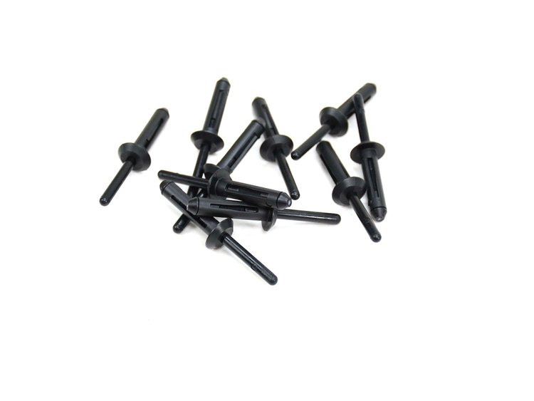 RIVET PLASTIC
