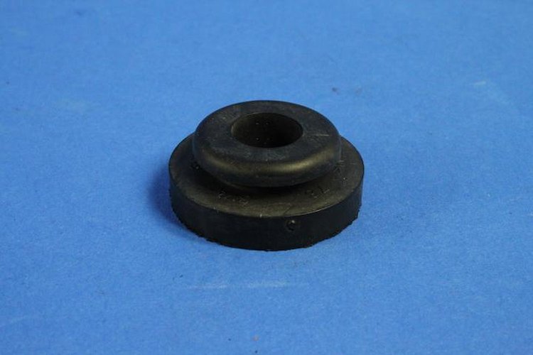 BUSHING ISOLATOR