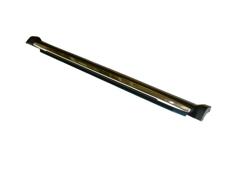 CLADDING SILL