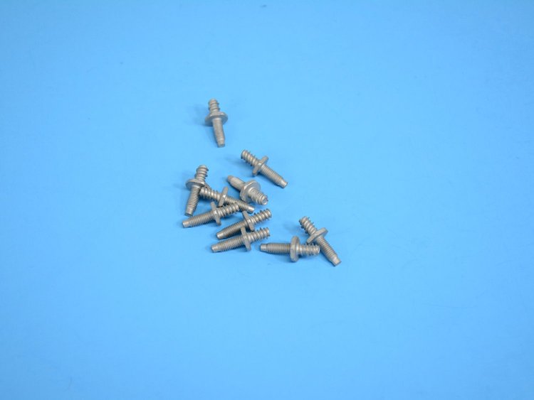 STUD DOUBLE ENDED