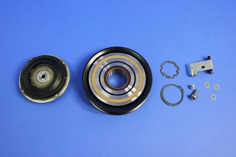 PULLY KIT A/C COMPRESSOR