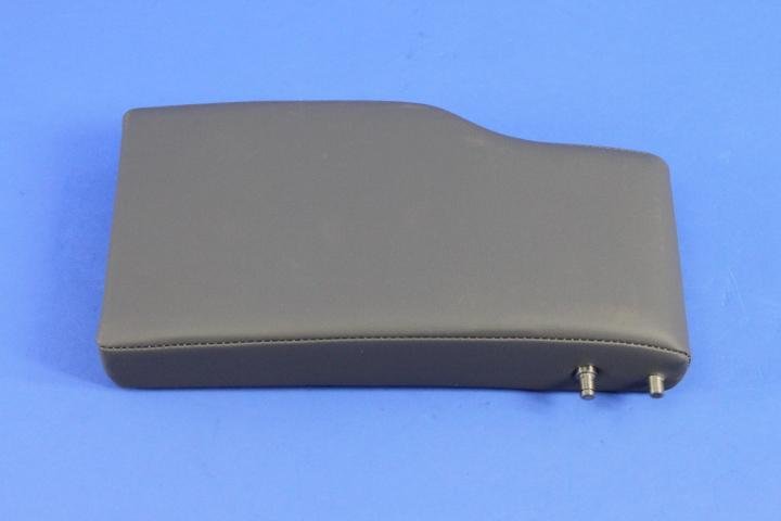 ARMREST REAR SEAT CENTER